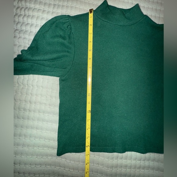 Reformation Cydney Forest green mock neck top. Size XS. VGUC. - Picture 5 of 16